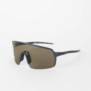 out-of-piuma-shallow-water-nero